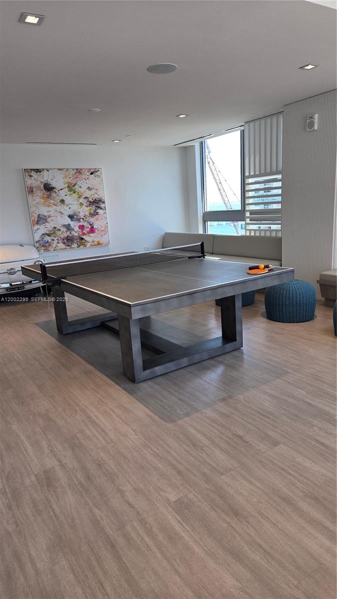 YOTEL - Residential Lease