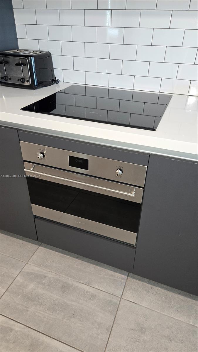 YOTEL - Residential Lease