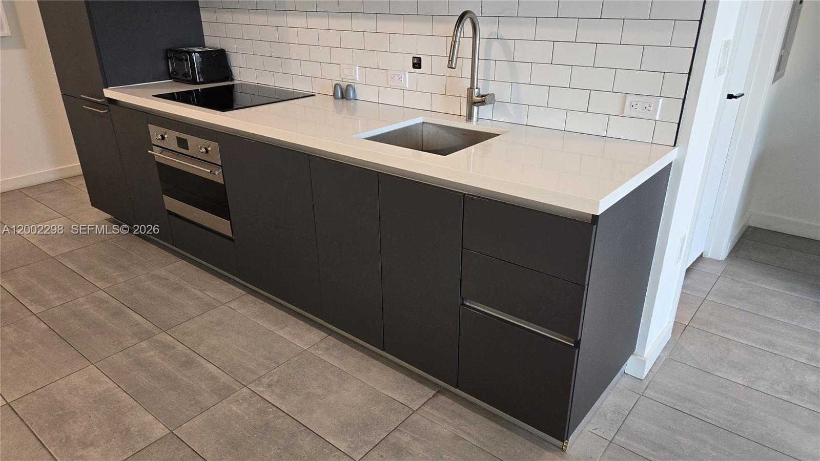 YOTEL - Residential Lease