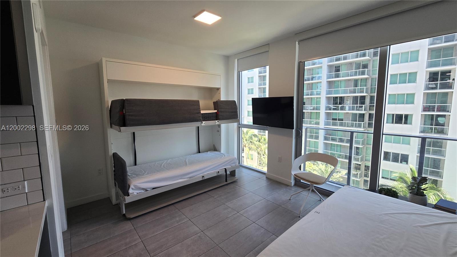 YOTEL - Residential Lease