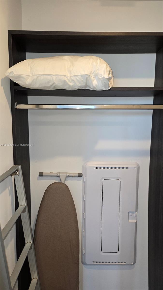 YOTEL - Residential Lease