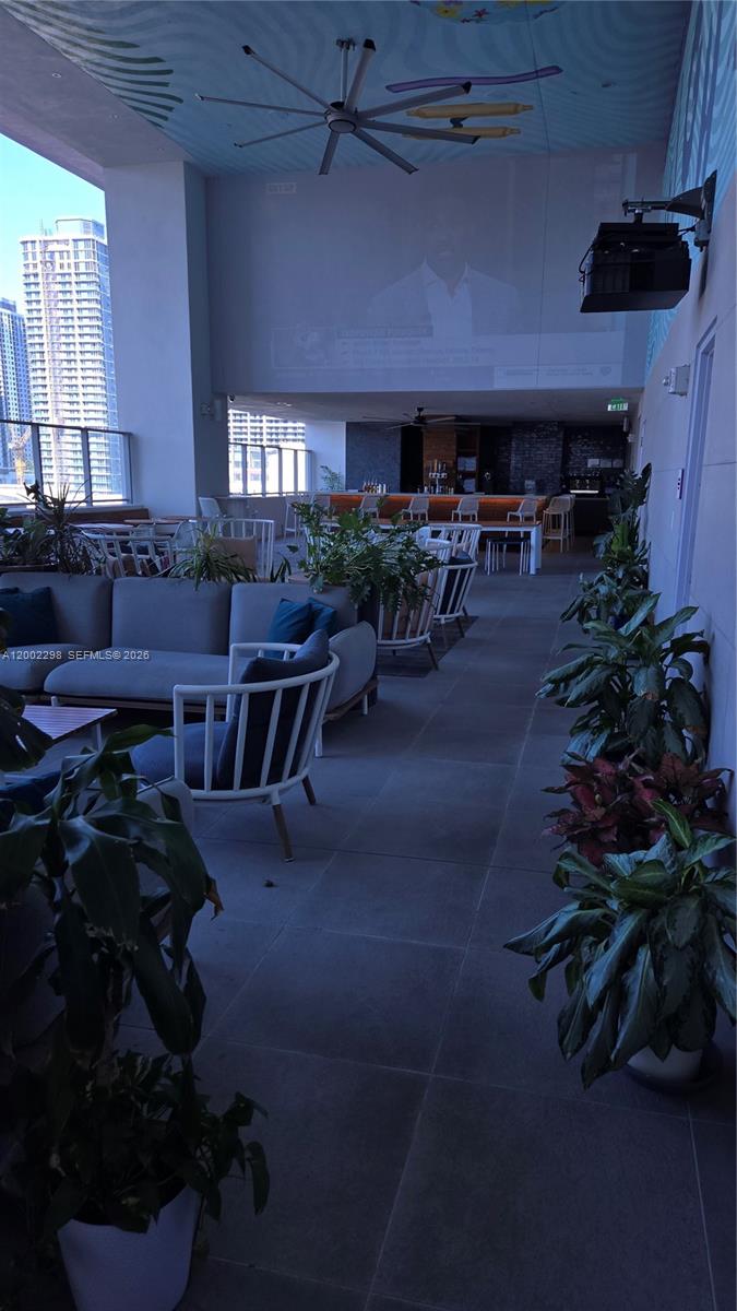 YOTEL - Residential Lease