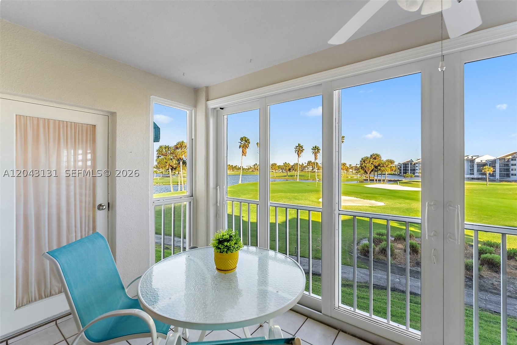 145 NE Edgewater Dr 4105