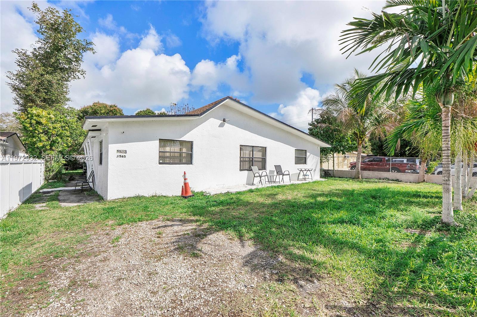 ARCH CREEKS ESTATES - Residential Income