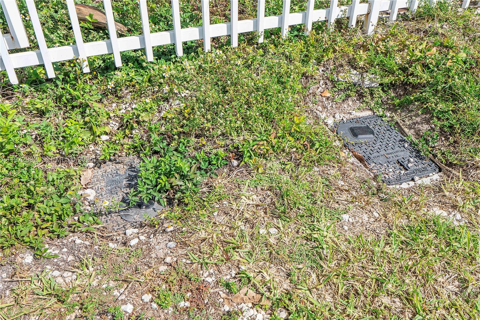 ARCH CREEKS ESTATES - Residential Income