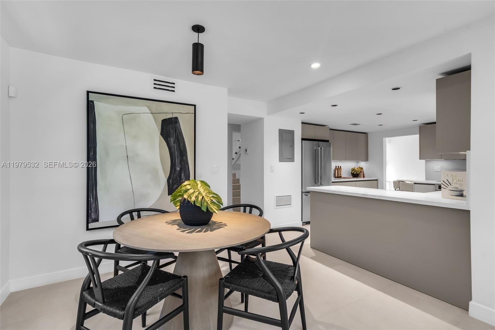 CORAL GABLES RIVIERA SEC - Residential