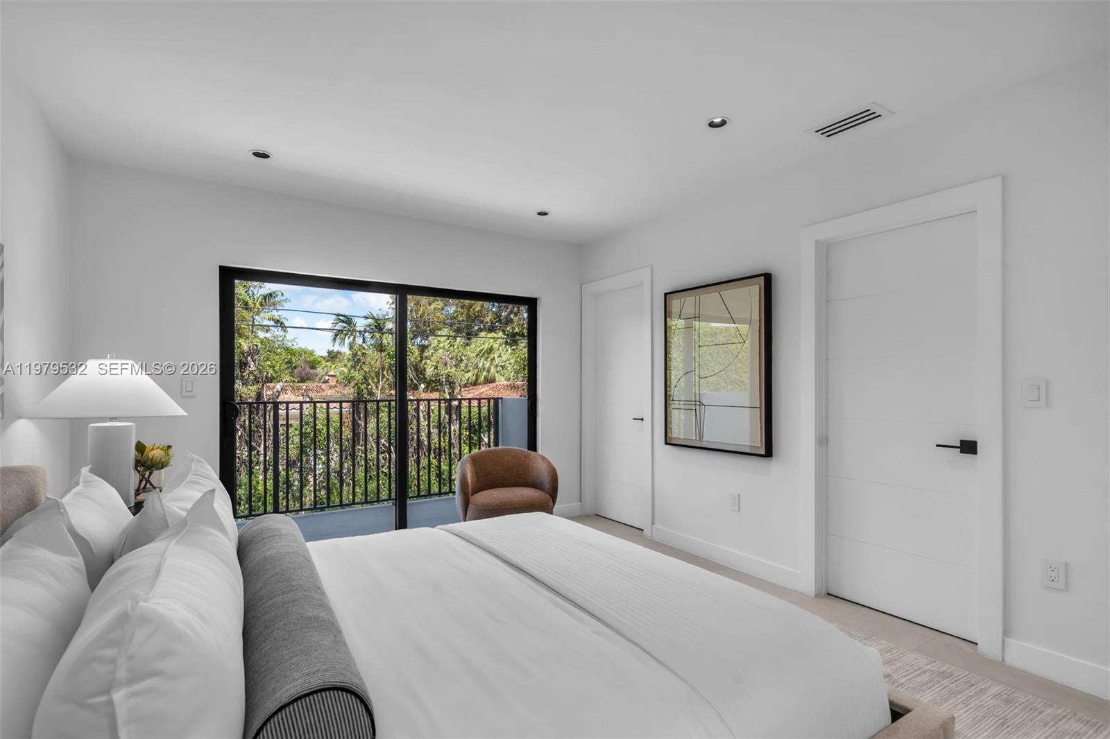 CORAL GABLES RIVIERA SEC - Residential