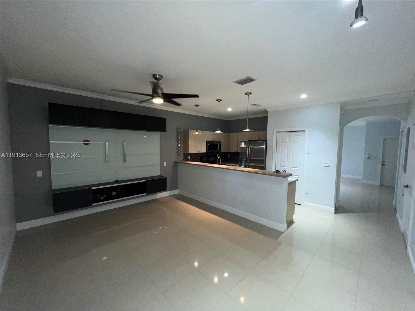 LAS TERRAZAS AT VIZCAYA - Residential