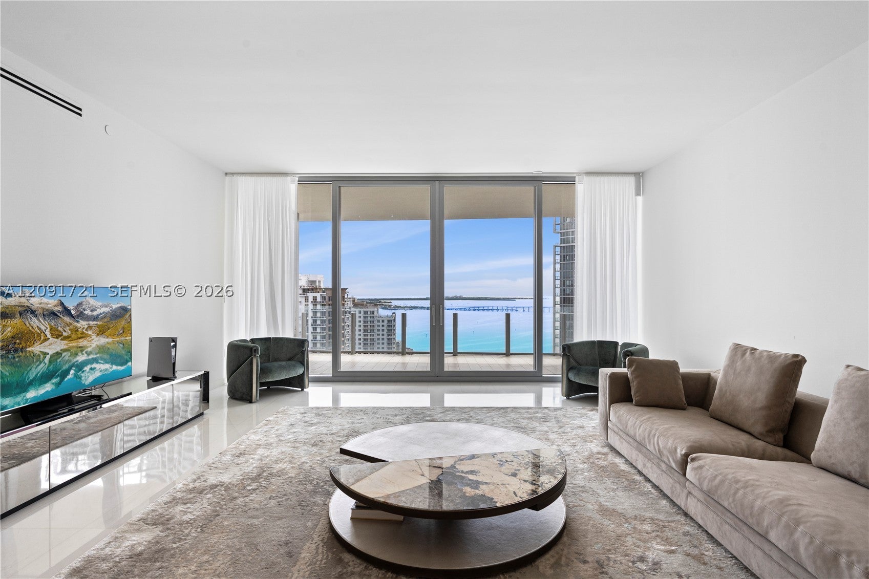 300 Biscayne Boulevard Way 3304C