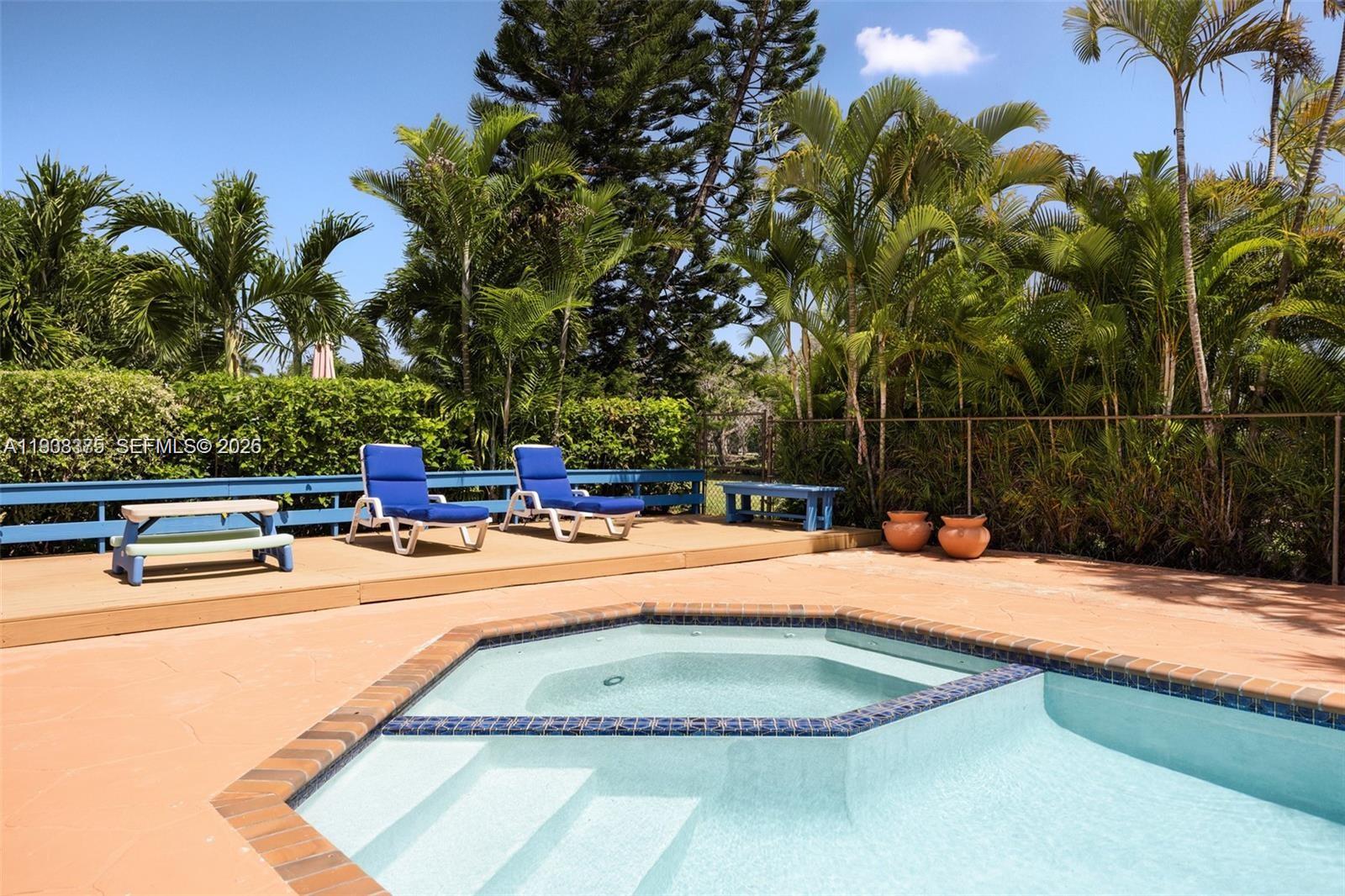 DADELAND PARK SUB - Residential