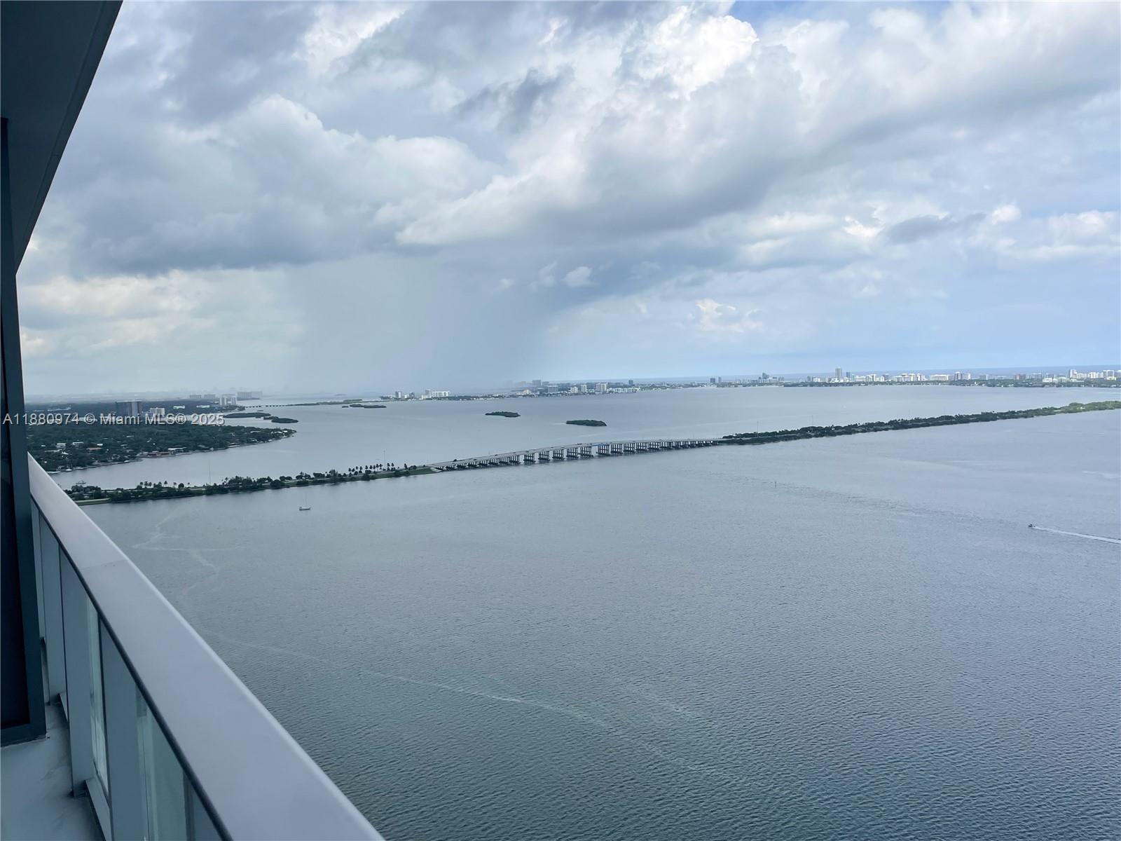 Aria Reserve South Tower - Residential Lease