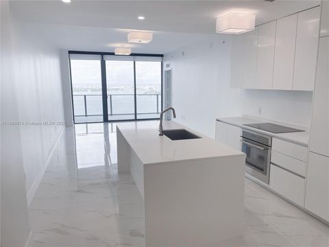 700 NE 24th St 4604 Miami FL 33137