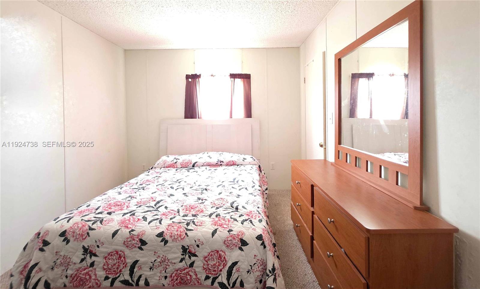 MONTURA RANCH EST 1 ST S/D - Residential