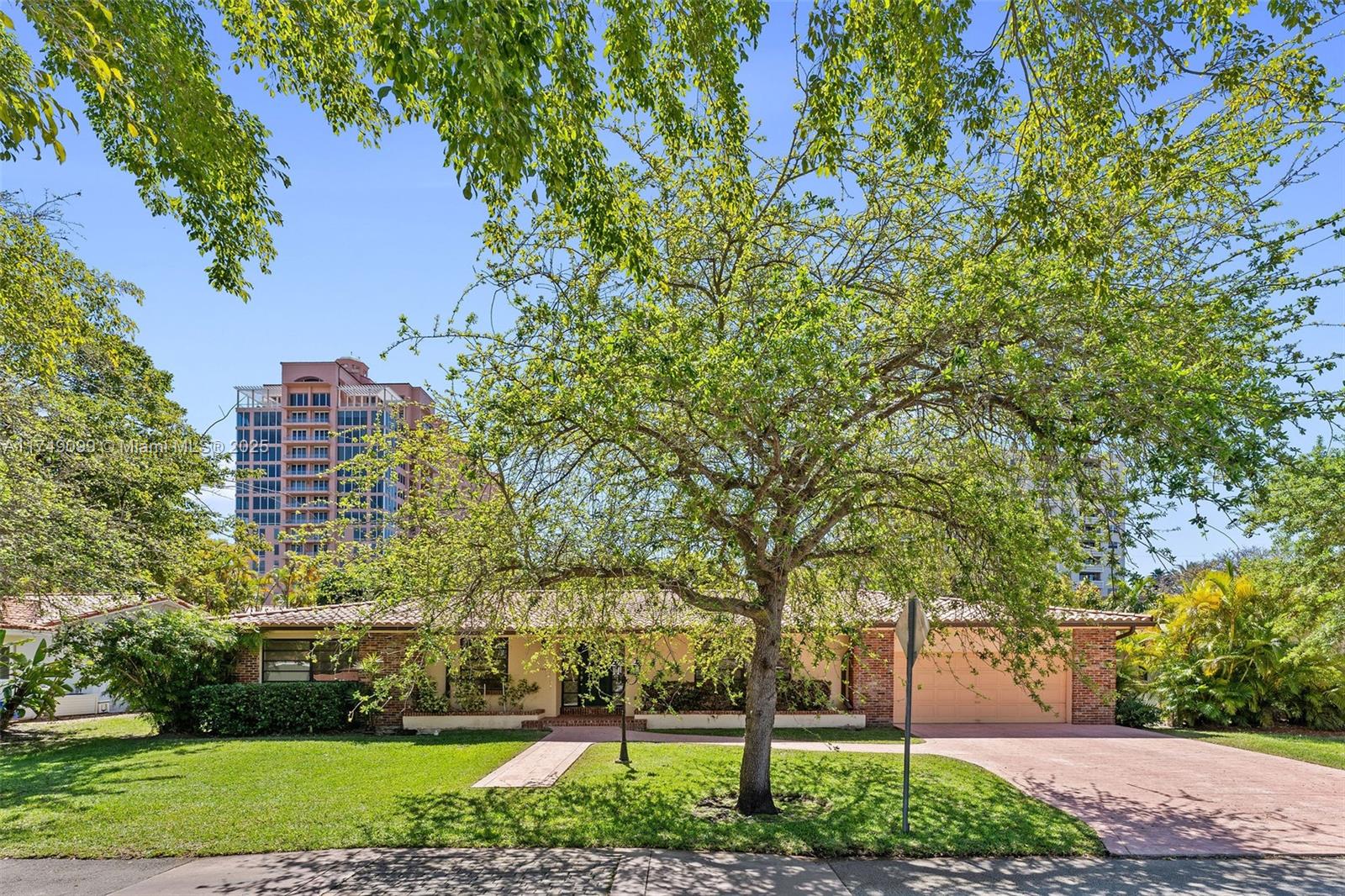 Property for Sale at 100 W Sunrise Ave, Coral Gables, Broward County, Florida - Bedrooms: 4 
Bathrooms: 2  - $2,100,000