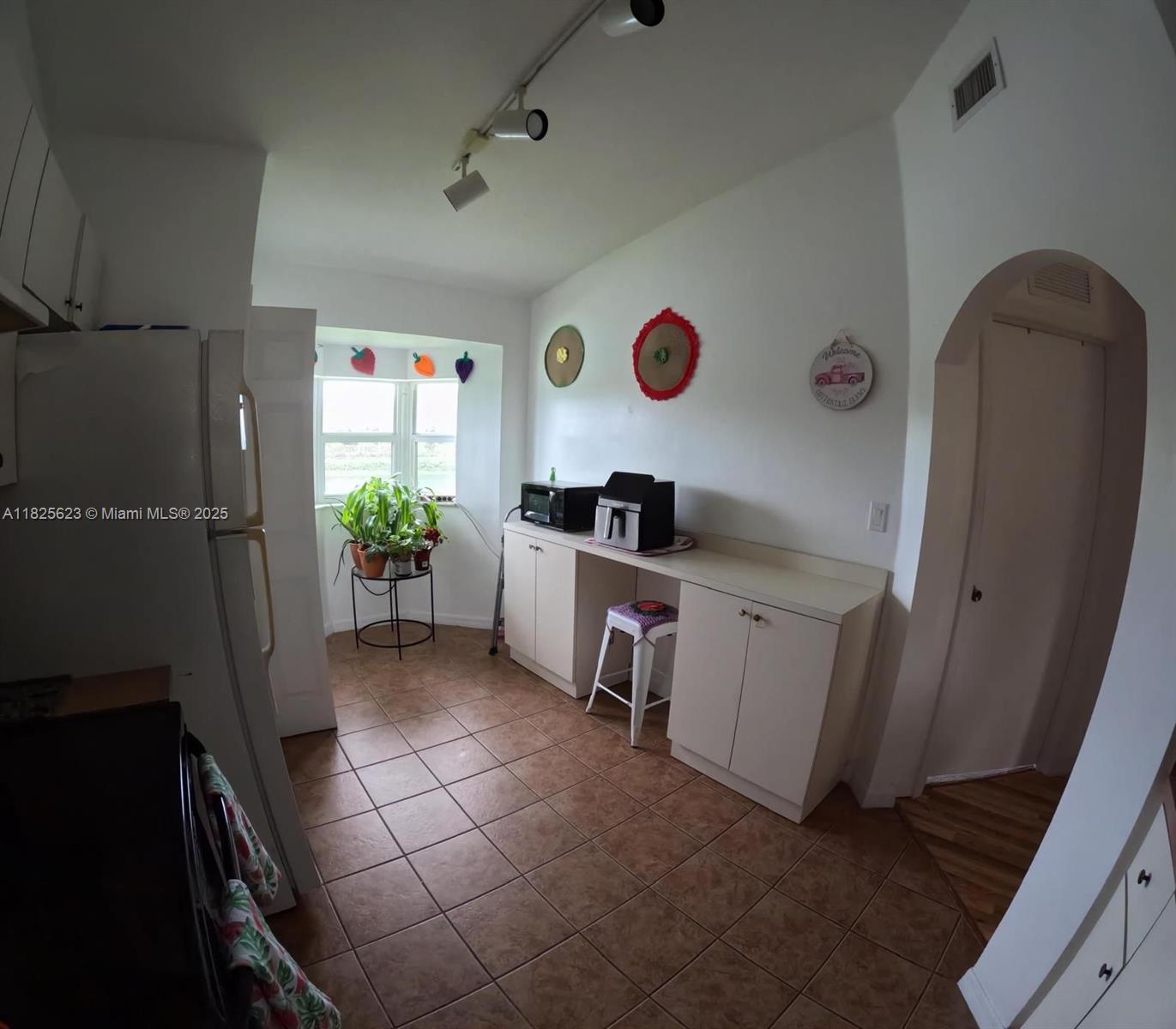 MONTEREY AT MALIBU BAY CO - Residential