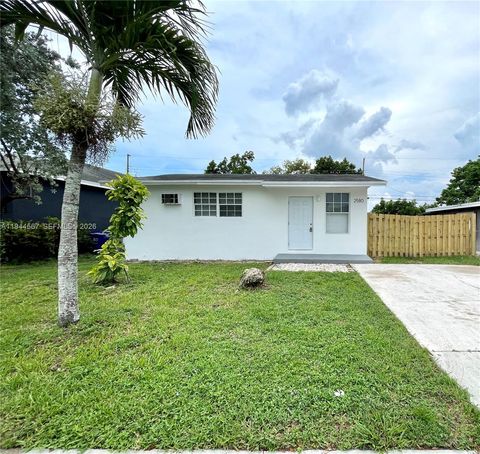 2580 NW 4th Ct Pompano Beach FL 33069