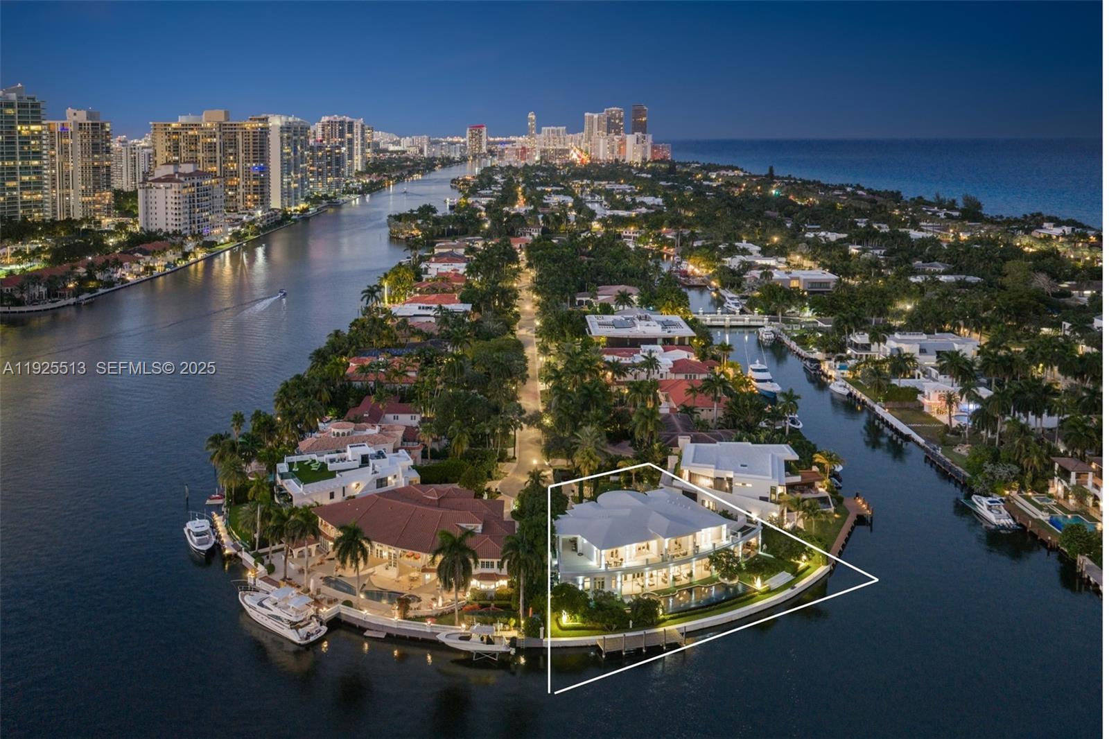 GOLDEN BEACH SEC D - Residential