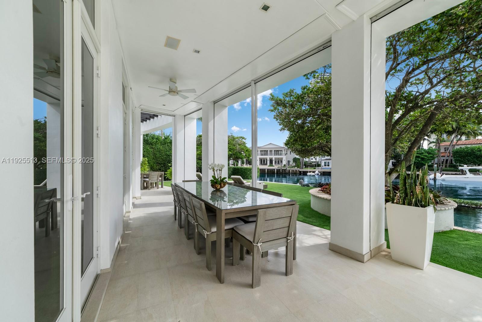 GOLDEN BEACH SEC D - Residential