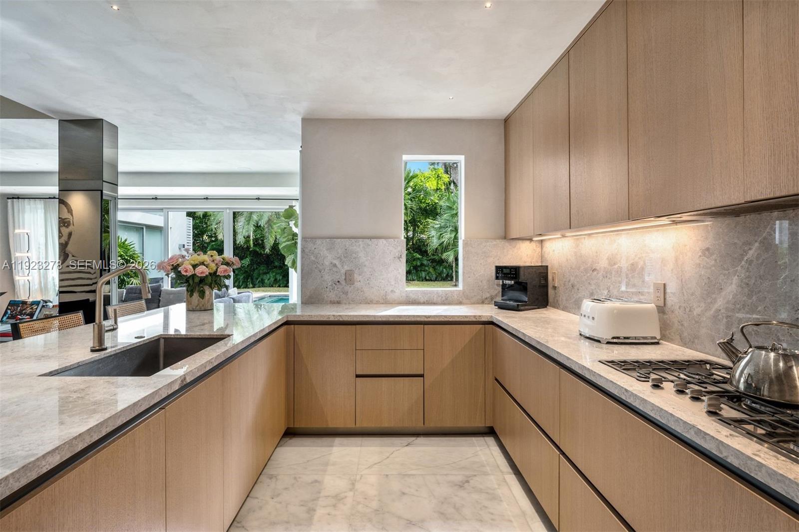 NATOMA MANORS RE SUB - Residential