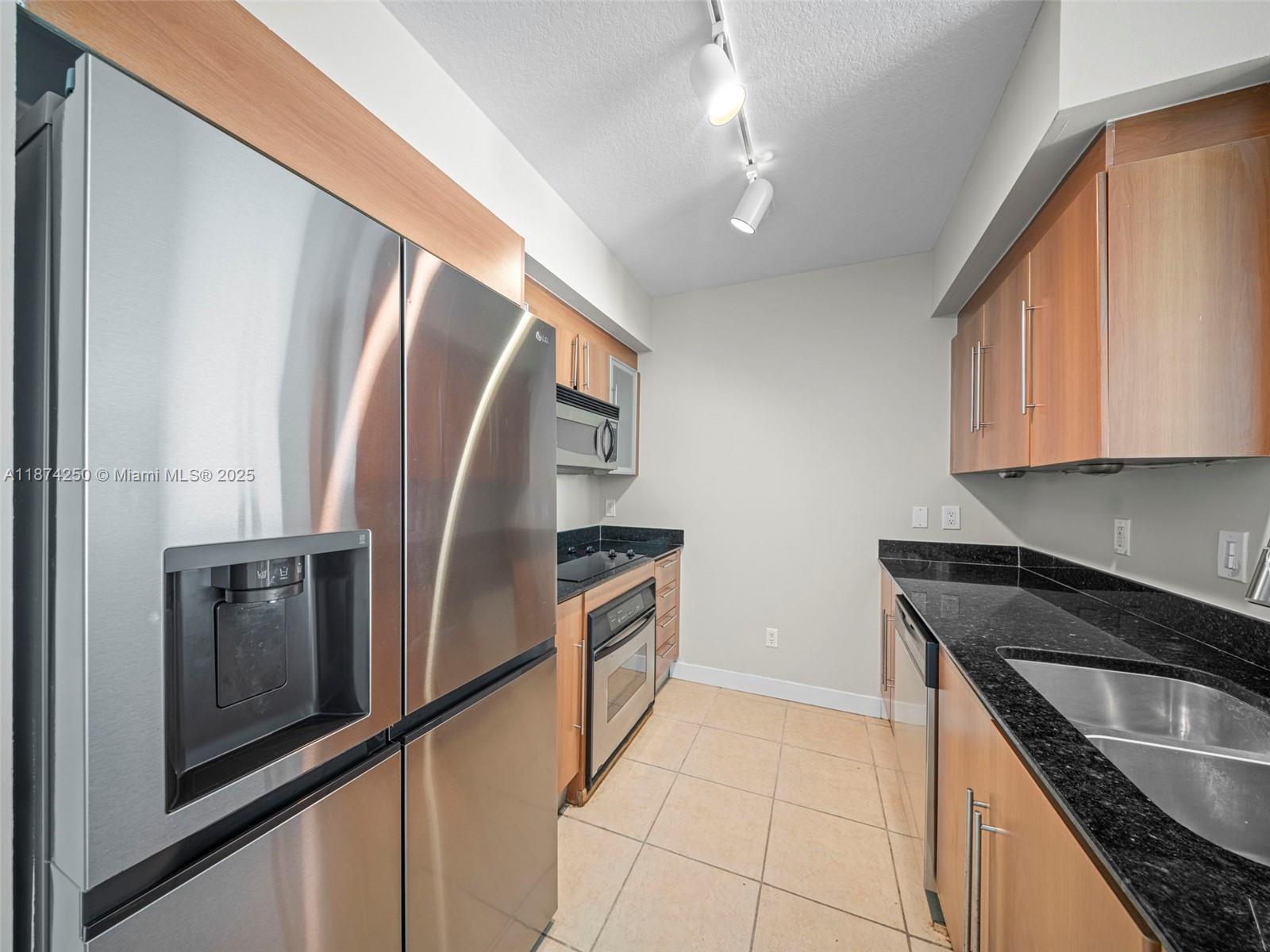 ONE MIAMI EAST CONDO - Residential