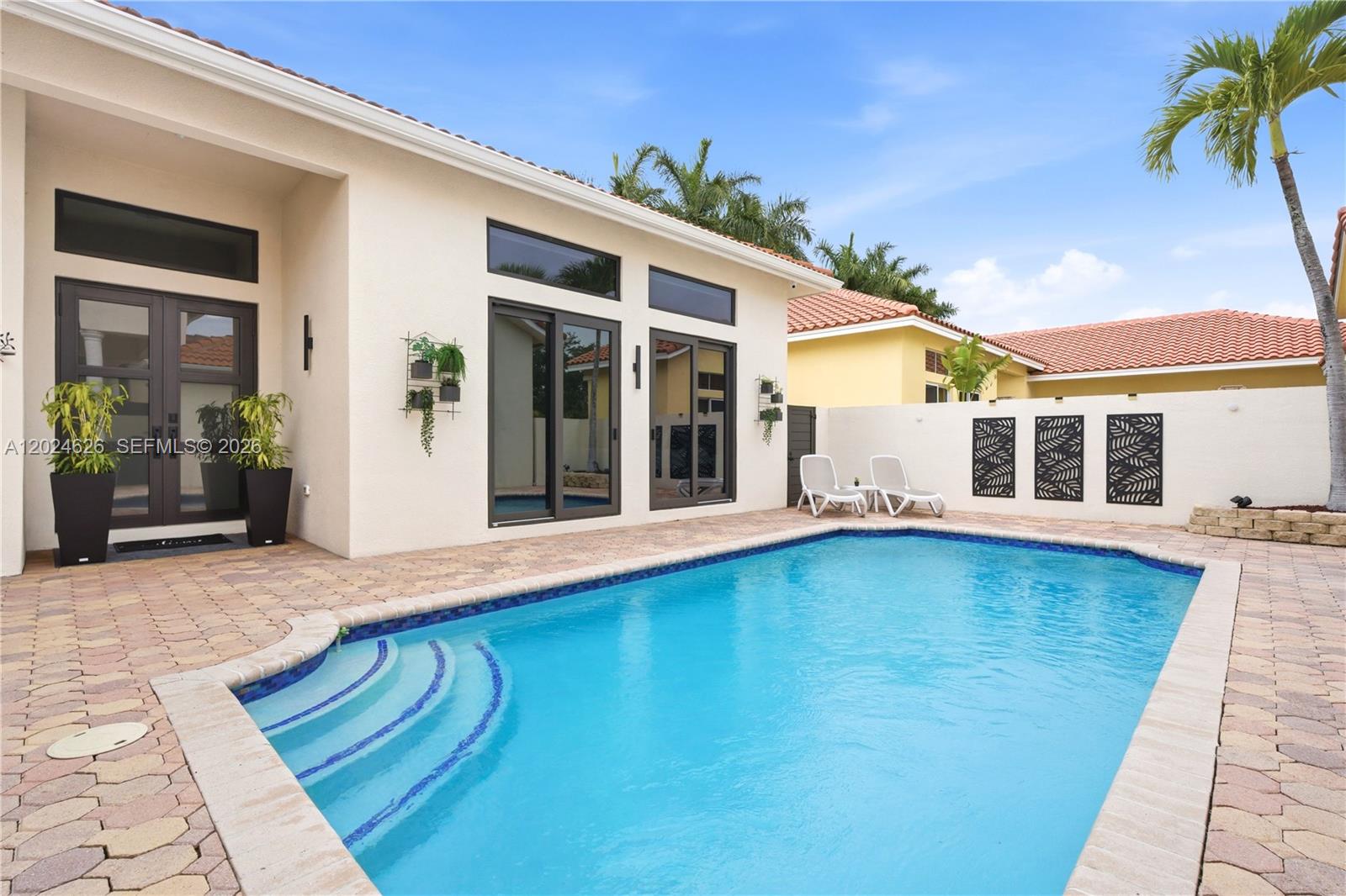 16460 NW 12th St