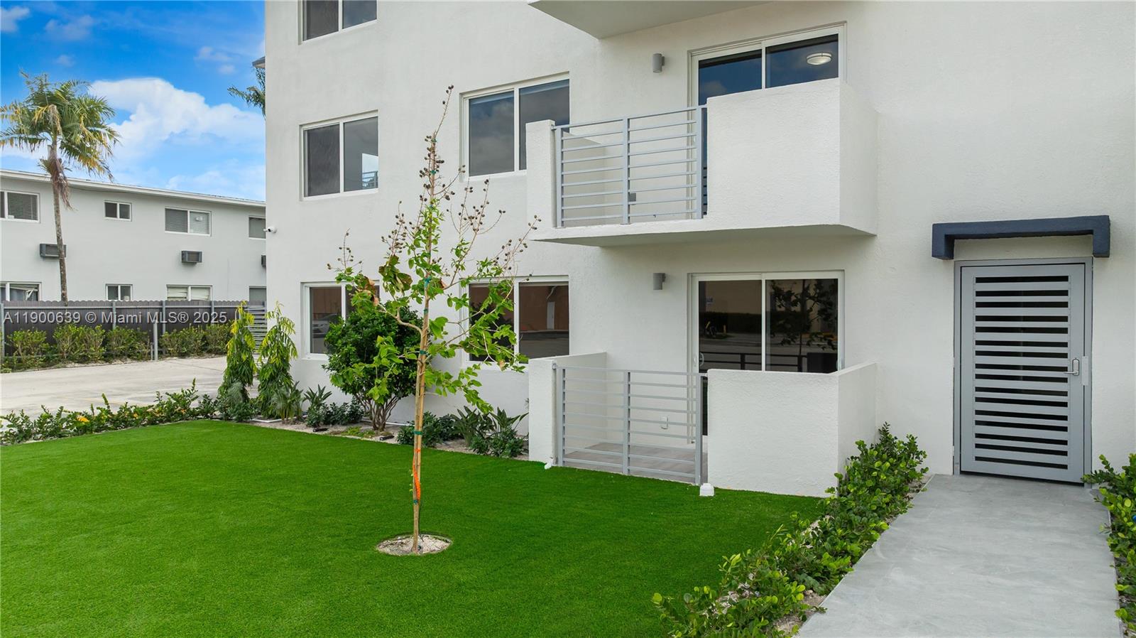 LEXINGTON PK A - Residential Lease