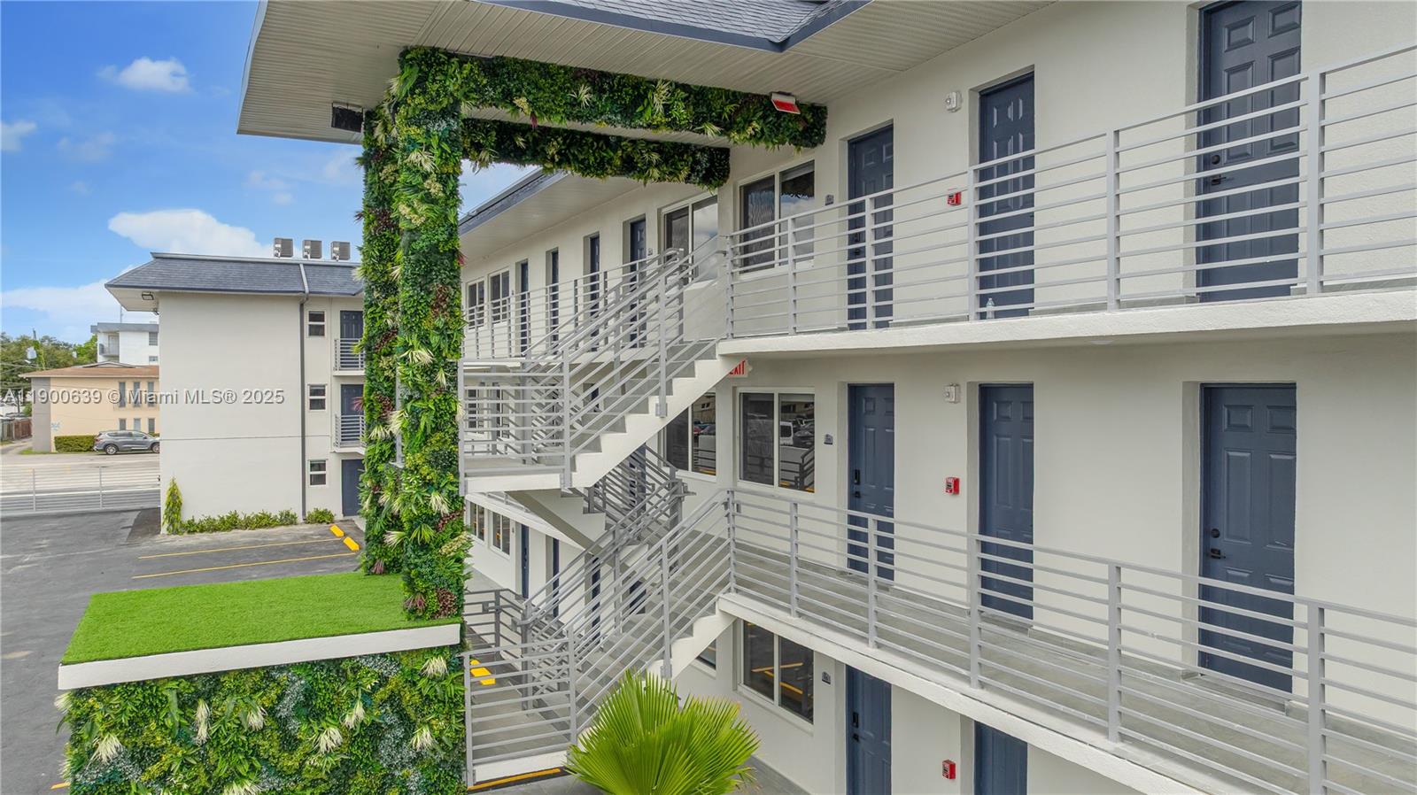 LEXINGTON PK A - Residential Lease