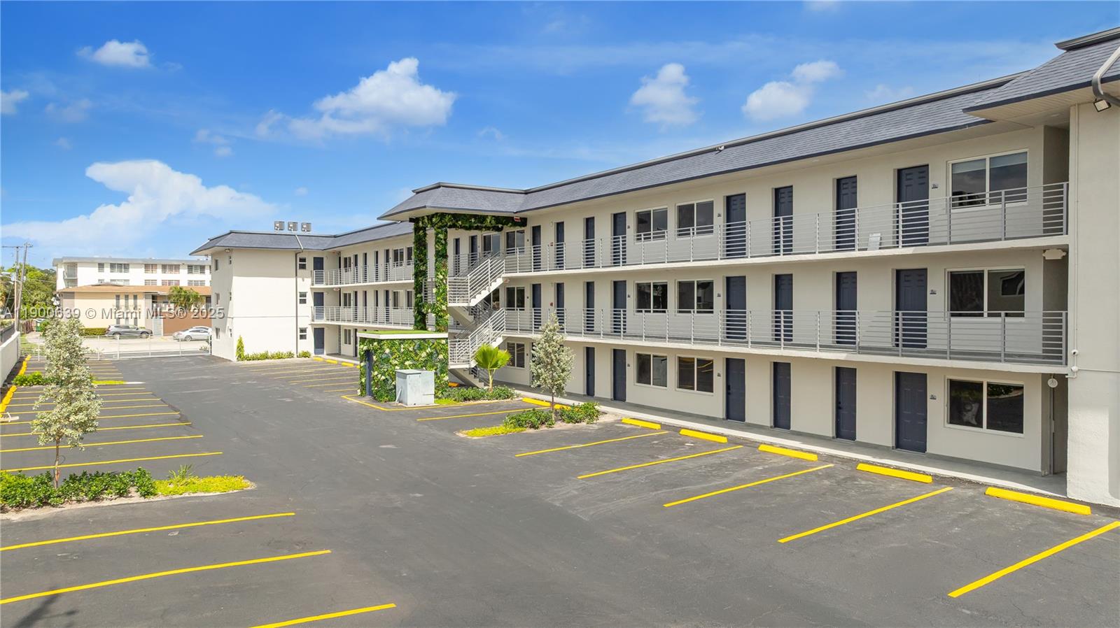 LEXINGTON PK A - Residential Lease