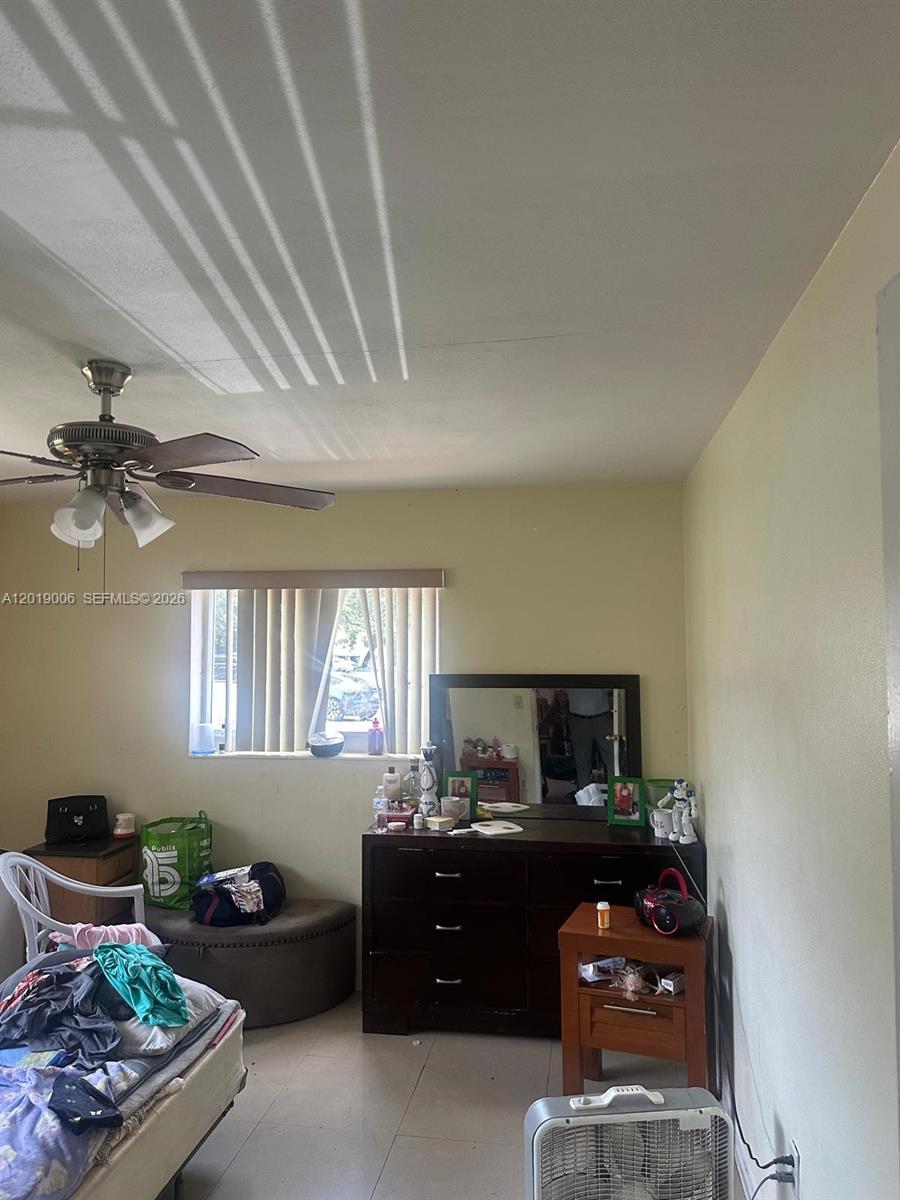 OLETA TERR N MIAMI BEACH - Residential Income