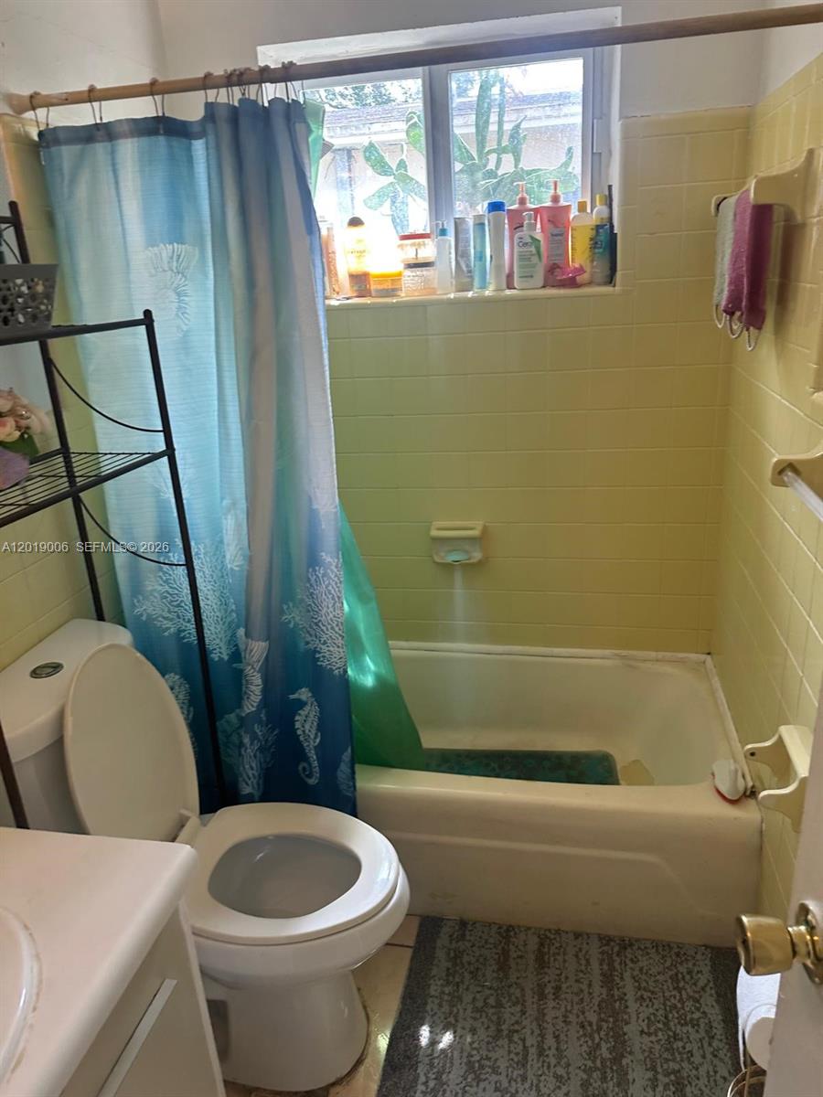 OLETA TERR N MIAMI BEACH - Residential Income