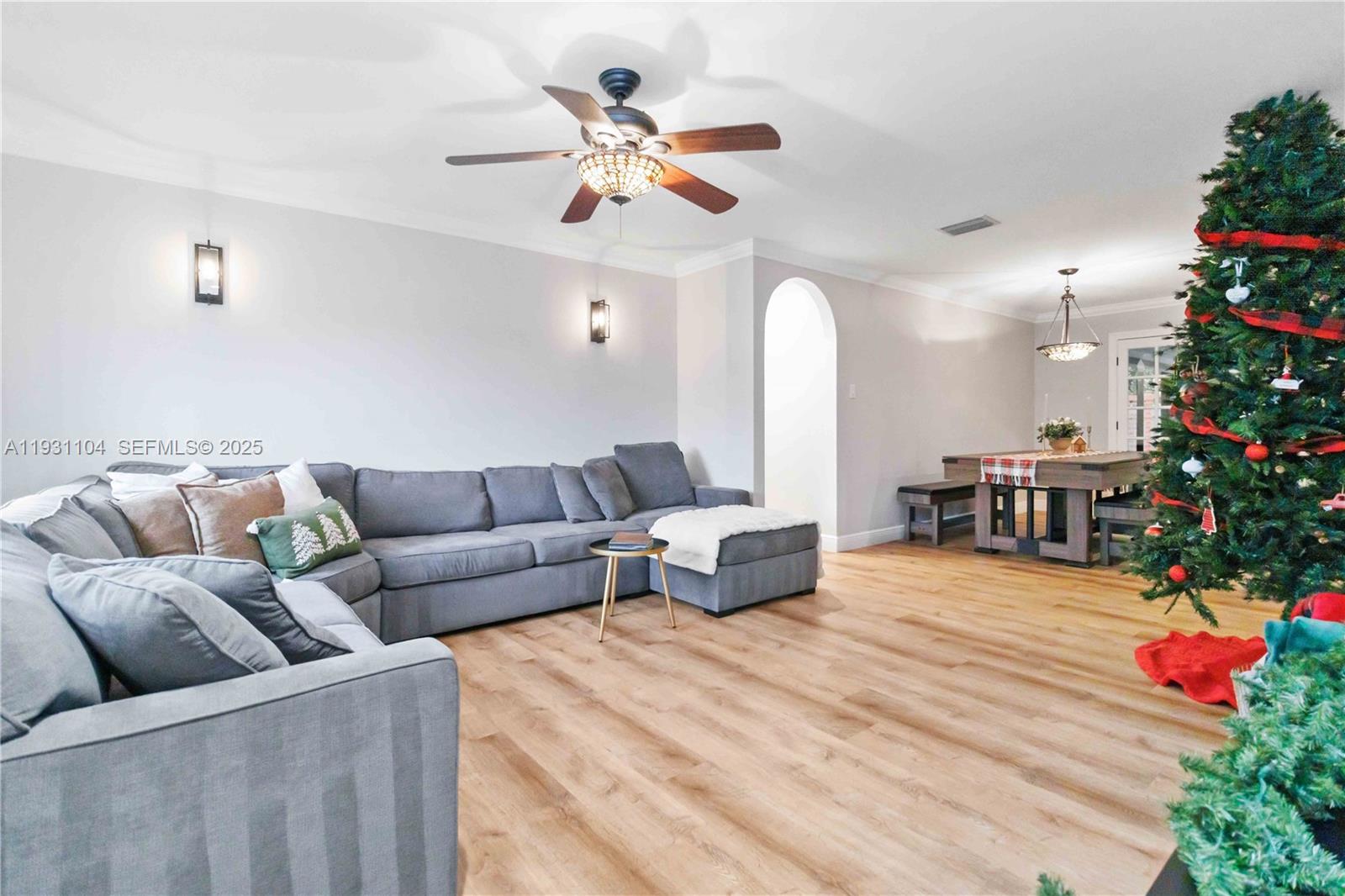 SPRINGTREE LAKES - Residential