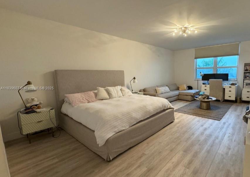 GRAND BAY RESIDENCES COND - Residential