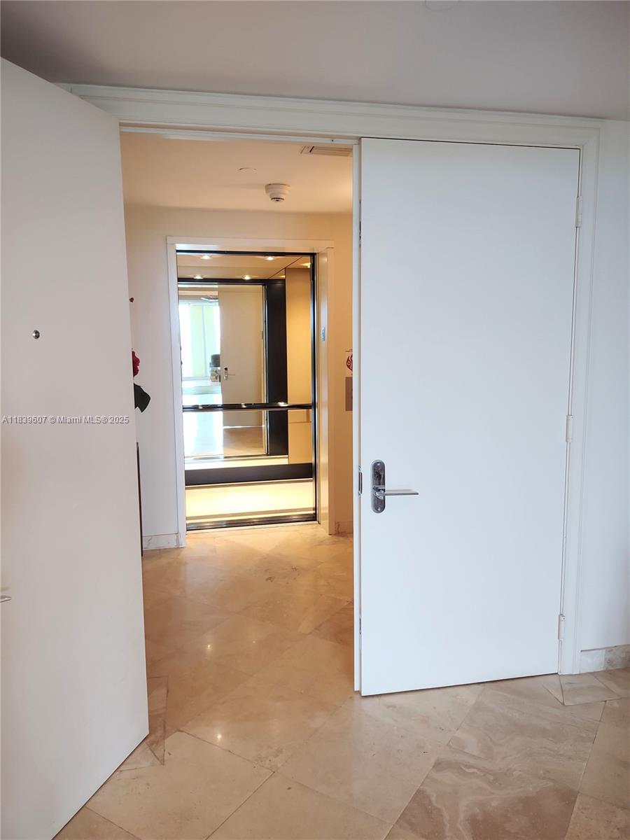 GRAND BAY RESIDENCES COND - Residential