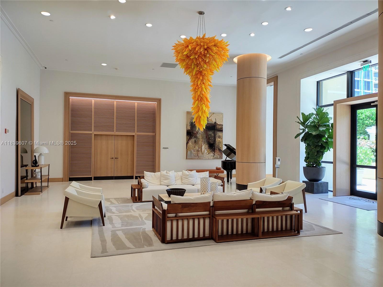 GRAND BAY RESIDENCES COND - Residential