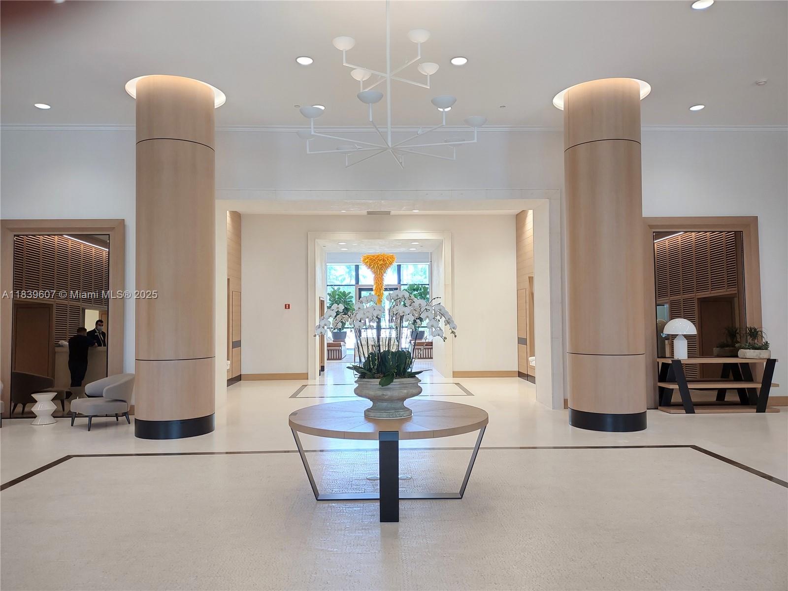 GRAND BAY RESIDENCES COND - Residential