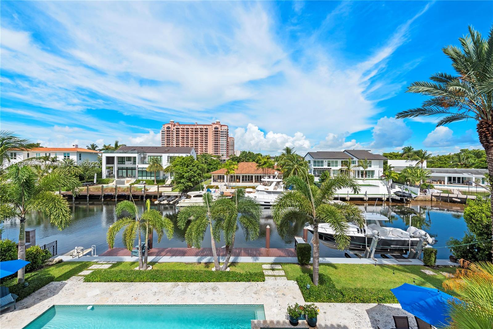 SUNRISE HARBOUR REV PL - Residential