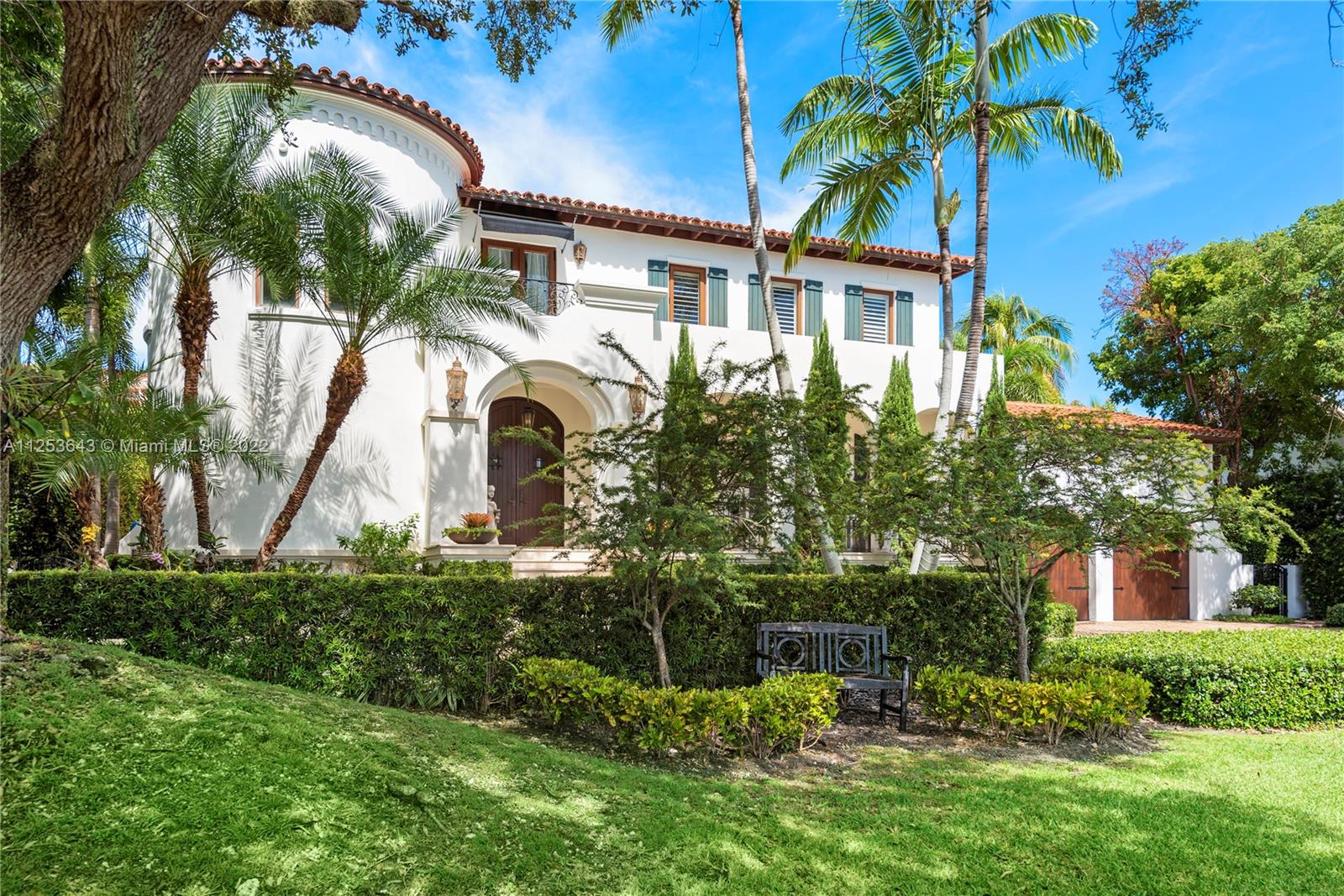 SUNRISE HARBOUR REV PL - Residential