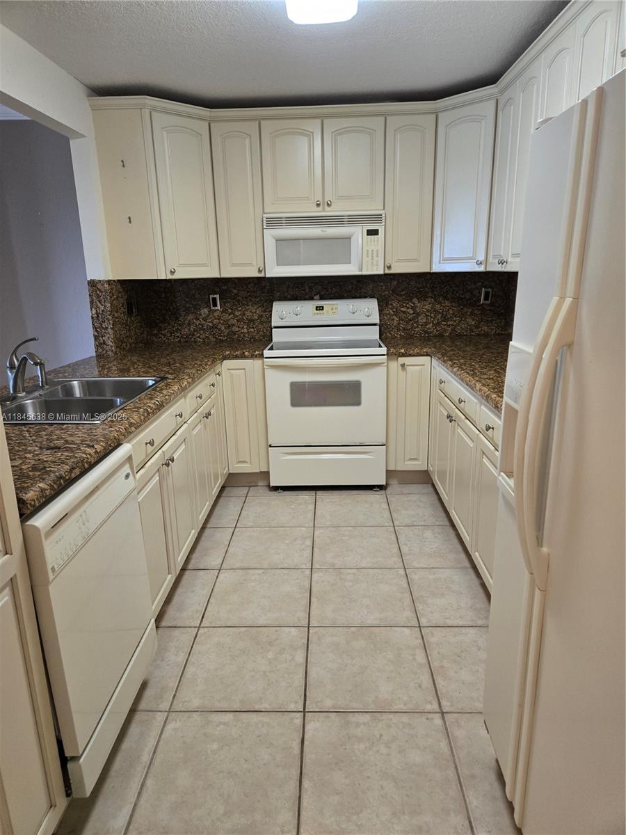 10777 W Sample Rd 1104