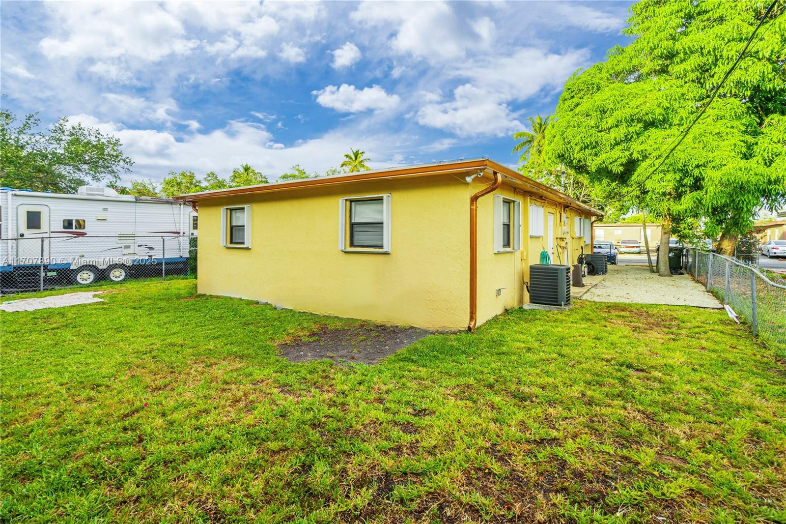 817 NW 12th ave