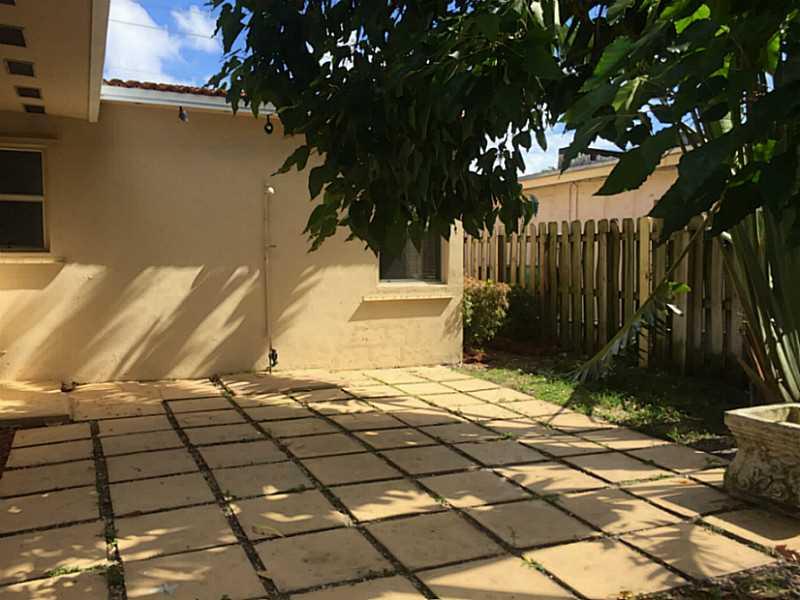 NORTH ANDREWS TERRACE 32- - Residential Lease