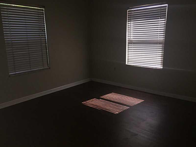 NORTH ANDREWS TERRACE 32- - Residential Lease