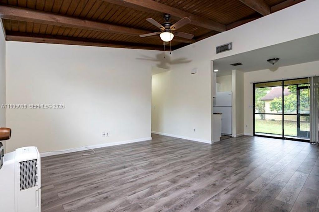 Photo of 472 Glenwood Dr #472, West Palm Beach, FL 33415 (MLS # A11995039)