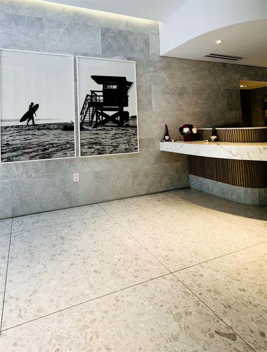 Ocean Park - Residential