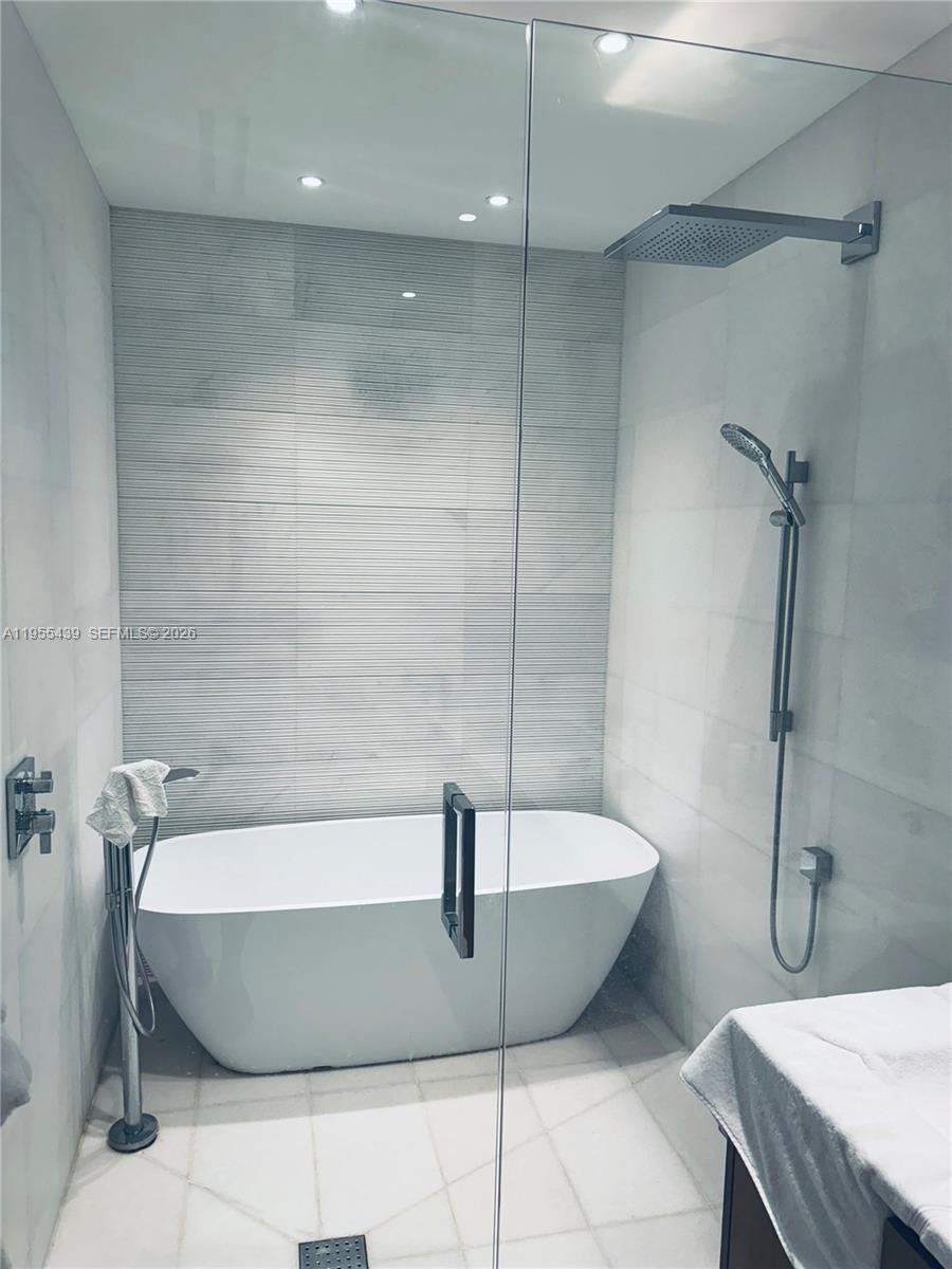 Ocean Park - Residential