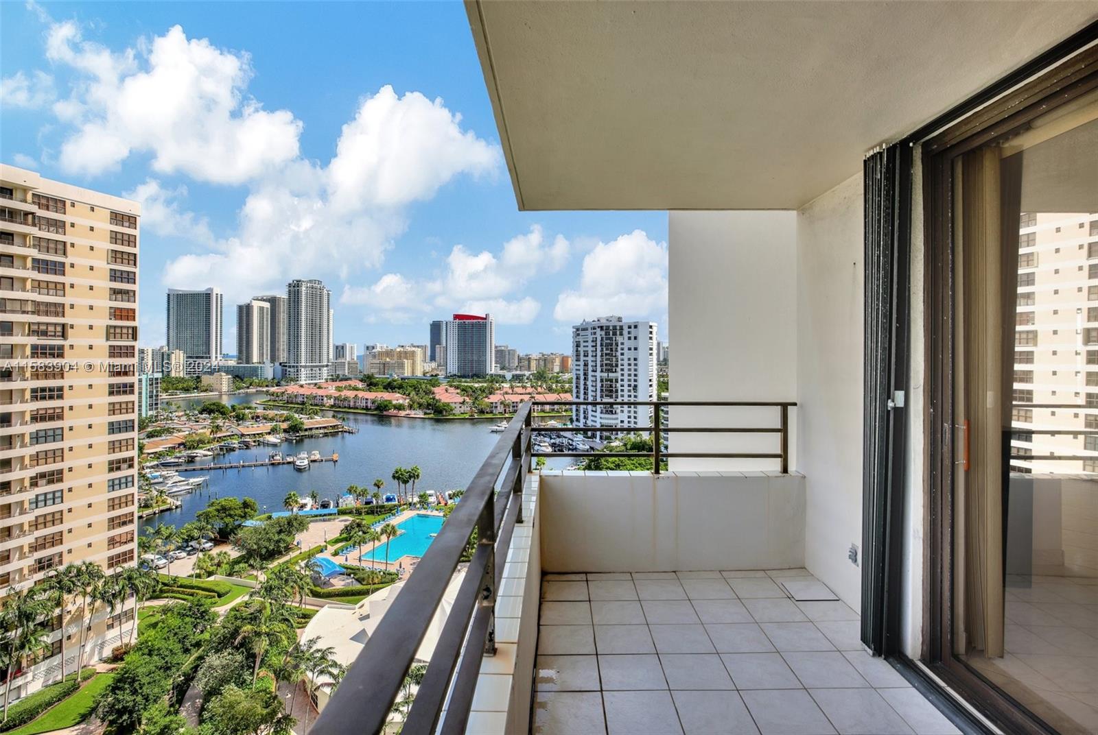 OLYMPUS CONDO PHASE - Residential