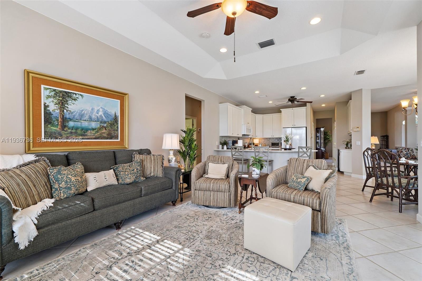 DOUBLE TREE - Residential