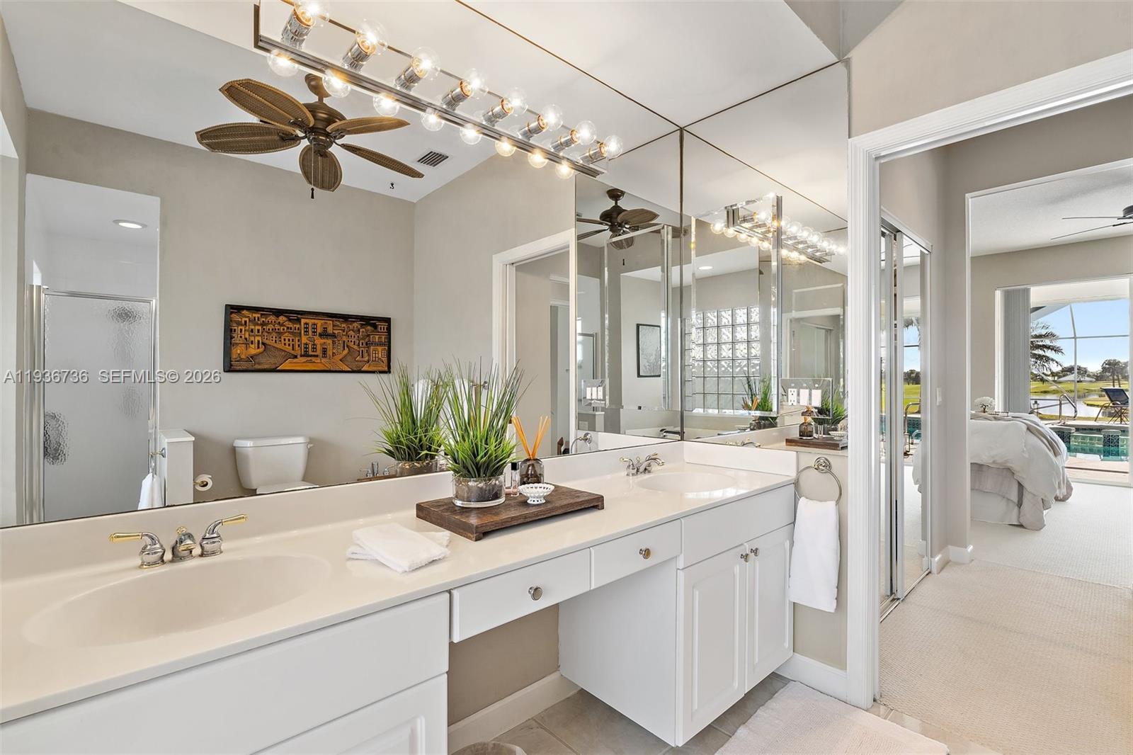 DOUBLE TREE - Residential