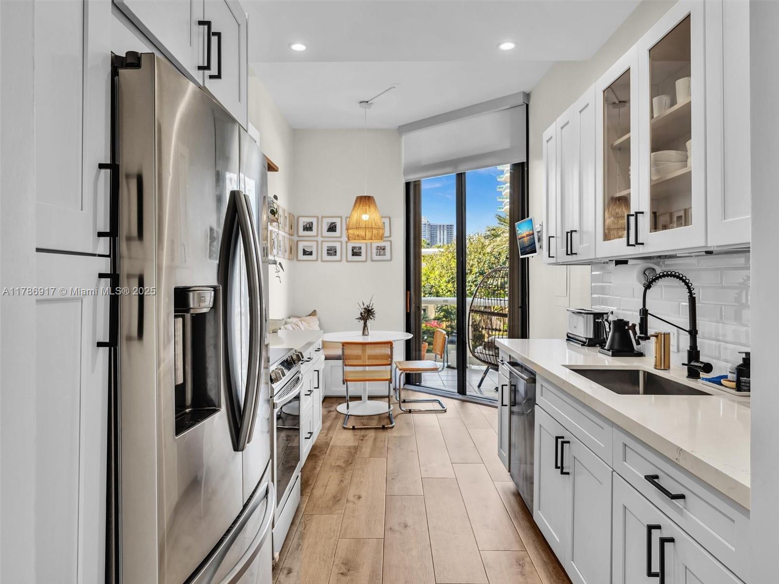 20191 E Country Club Dr 311
