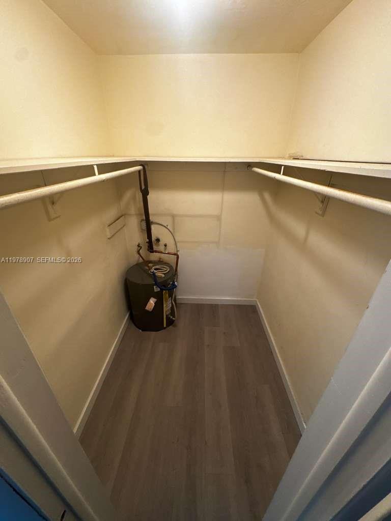 PARADISE GARDENS II CONDO - Residential Lease