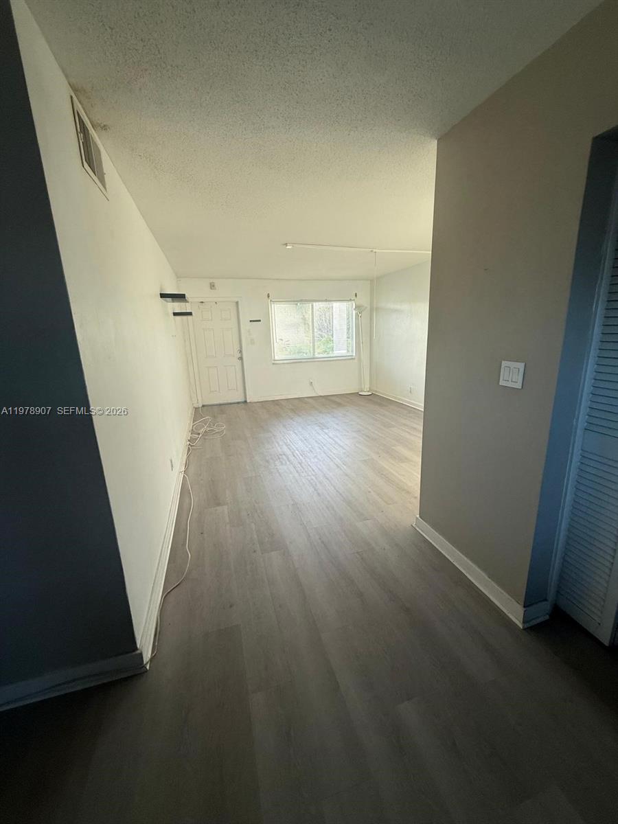 PARADISE GARDENS II CONDO - Residential Lease